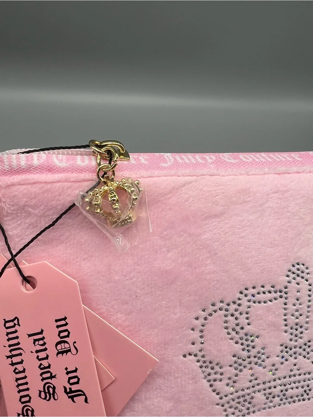 Juicy couture pink velour cosmetics bag